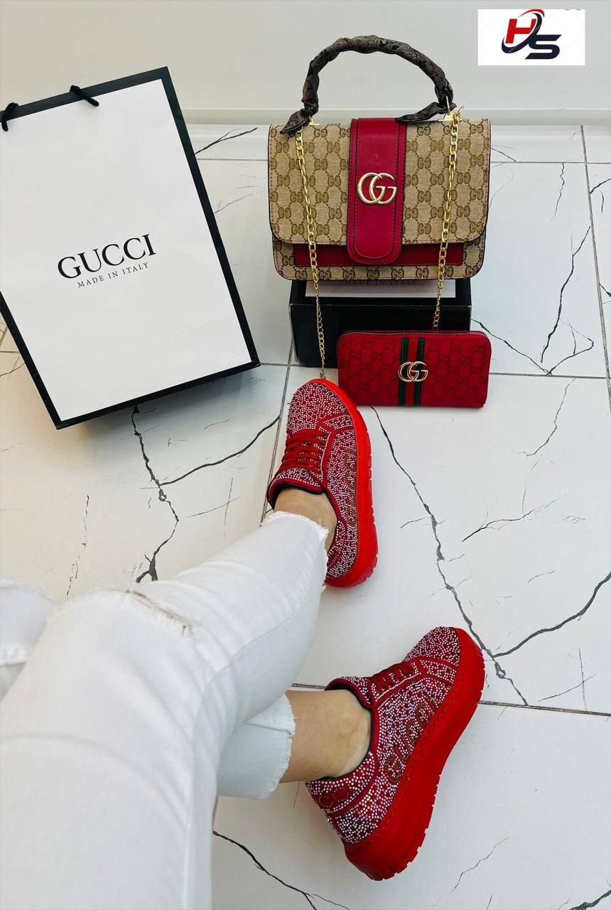 Gucci women sneakers and shoulder handbags with wallet